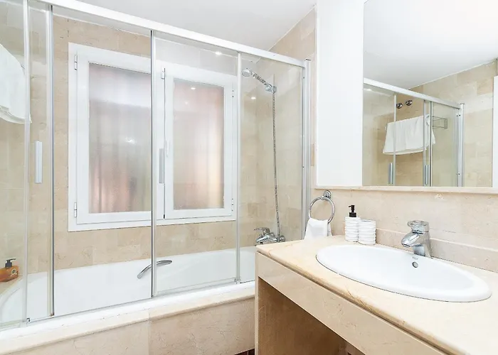 Apartament Piso Espacioso En La Milla De Oro De Marbella