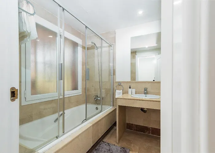 Apartament Piso Espacioso En La Milla De Oro De Marbella