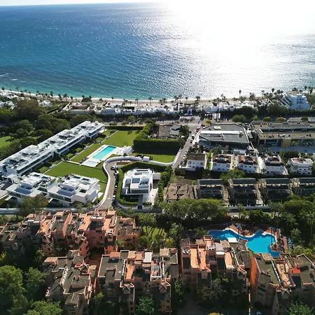 Piso Espacioso En La Milla De Oro De Marbella