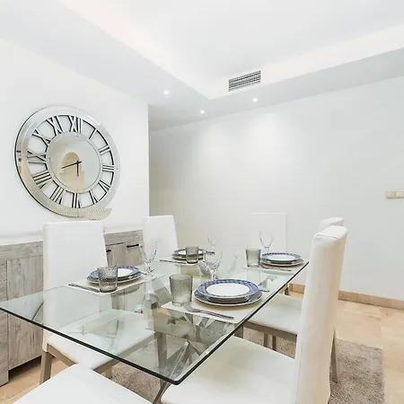 Apartment Piso Espacioso En La Milla De Oro De
